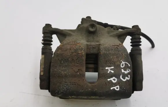 Volkswagen PASSAT B8 Front brake caliper 5714B