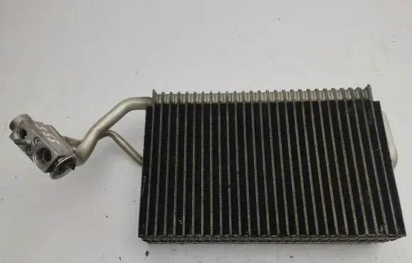 Mercedes-Benz E W211 Air conditioning (A/C) radiator (interior) A2118300358