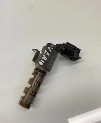 Toyota Verso-S Camshaft vanos timing valve 347010 521021