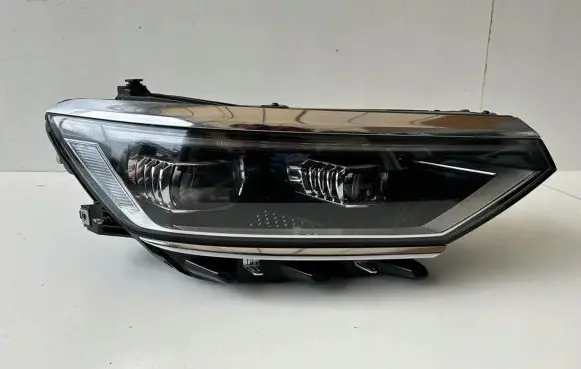 Volkswagen PASSAT B8 Headlight/headlamp