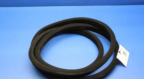 Mercedes-Benz C W204 Rear door rubber seal (on body) A2046970151