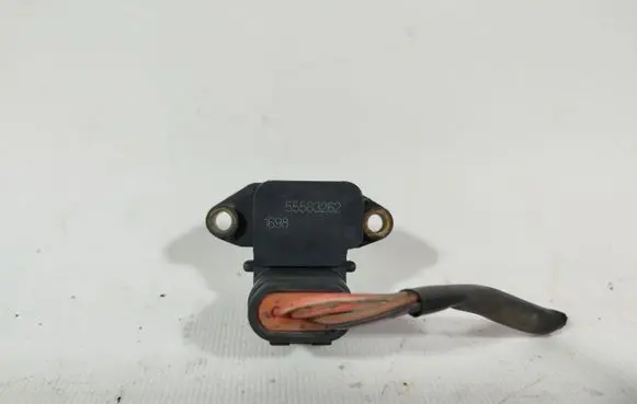 Saab 9-5 Air pressure sensor 55563262