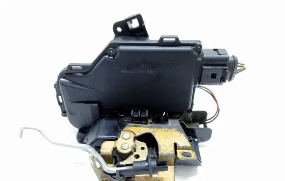 Audi A6 S6 C5 4B Front door lock 4B1837016A