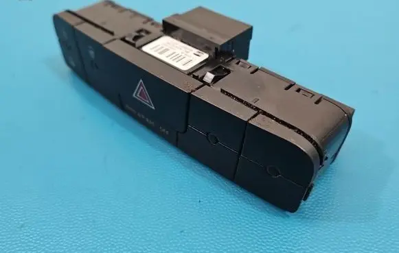 Seat Ibiza IV (6J,6P) Hazard light switch 6J0927137T IMPRK1546960