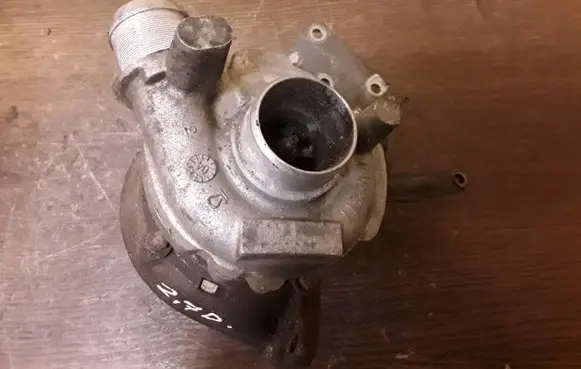Jaguar S-Type Turbo 4R8Q6K682BK 72642212S