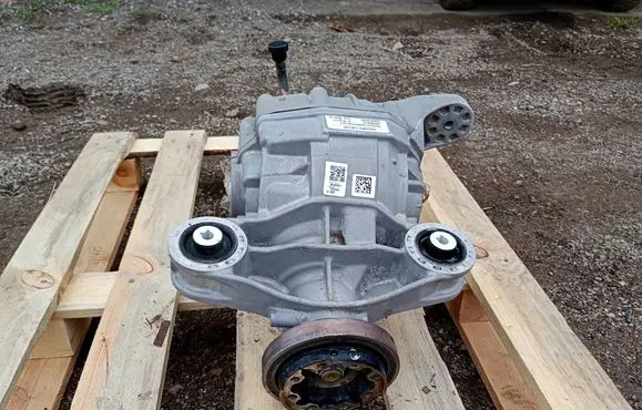 Dodge Challenger Gearbox transfer box case 05038703AG