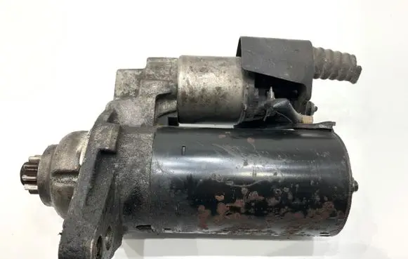 Volkswagen PASSAT B6 Starter motor 