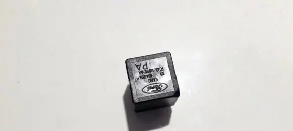 Ford Focus Other relay f0ab14b192aa