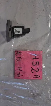 Opel Vectra C Hazard light switch 13549909 13138255