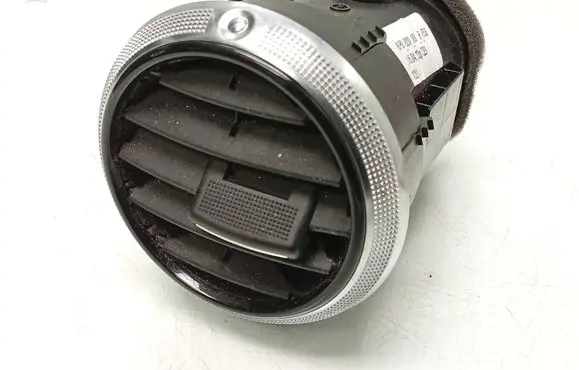 Audi A3 S3 8P Dashboard side air vent grill/cover trim 8P0820901A 8P0820901F