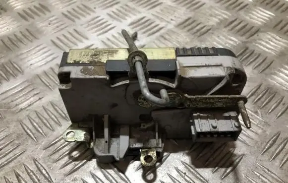 Citroen C5 Front door lock pbtr2