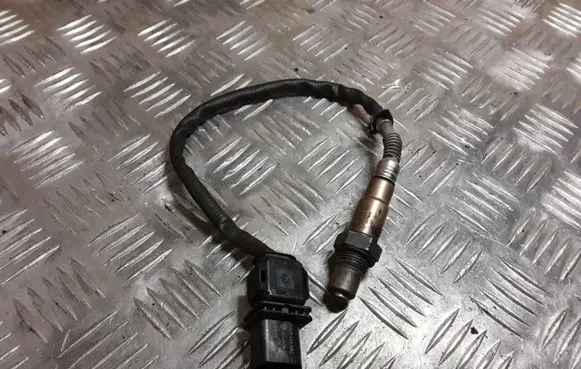 BMW 5 E60 E61 Lambda probe sensor 0281004019 779159202