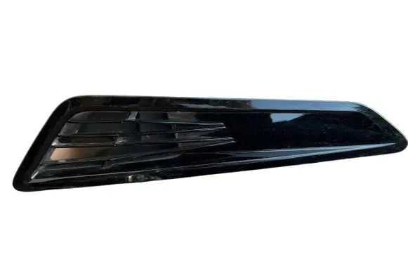 Chevrolet Camaro Front bumper lower grill 23403776 23348223