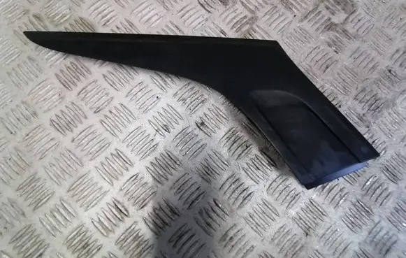 Suzuki Swift III Fender trim (molding) 7718152R0