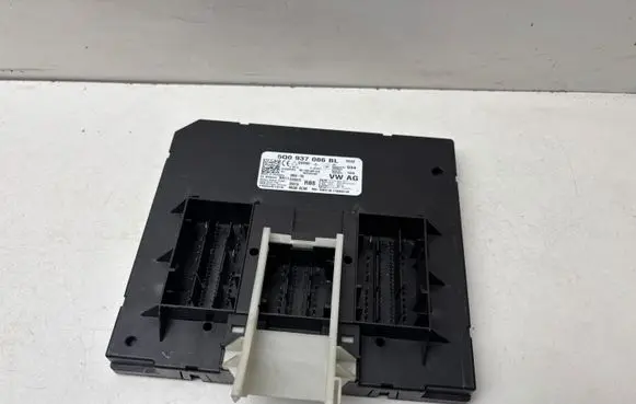 Volkswagen Golf Sportsvan Comfort/convenience module 5Q0937086BL