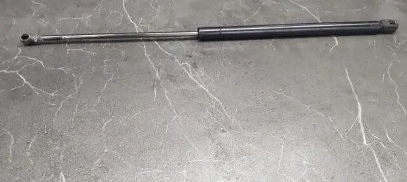 Ford Mondeo MK II Tailgate strut 93BB-A406A10-AD