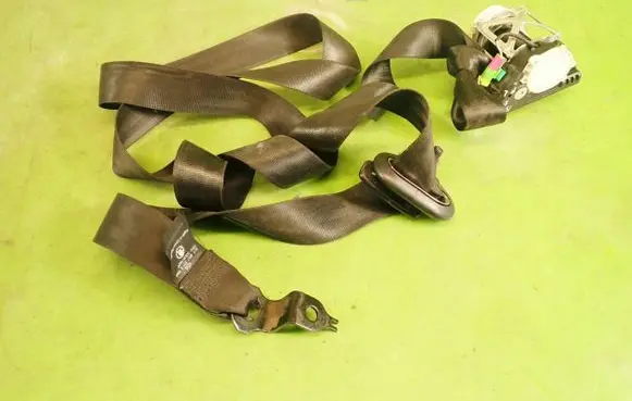 Skoda Roomster (5J) Front seatbelt 5J1857701A
