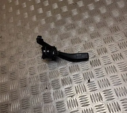 Volkswagen Caddy Indicator stalk 1k0953513 74B0400C