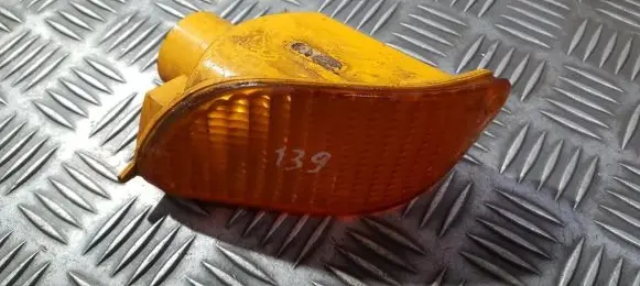 Ford Focus Front indicator light ASYXS4X13369A ASYXS4X-13369-A