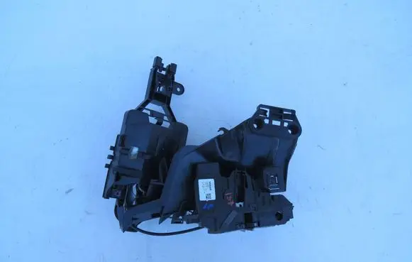 Volvo S90, V90 Front door lock 31440997 C57581104