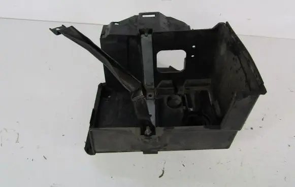 Ford Focus C-MAX Battery tray 3M5110723A