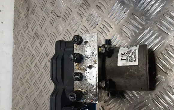 Hyundai Santa Fe ABS Pump 589202W980 BH6013H003 JB2D7J0005KN