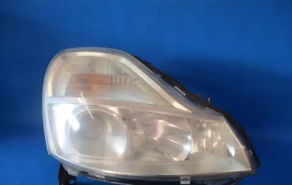 Renault Modus Headlight/headlamp 8200658387 89316540 8931684003