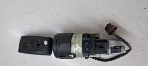 Peugeot 3008 I Ignition lock 9663123380 36410600