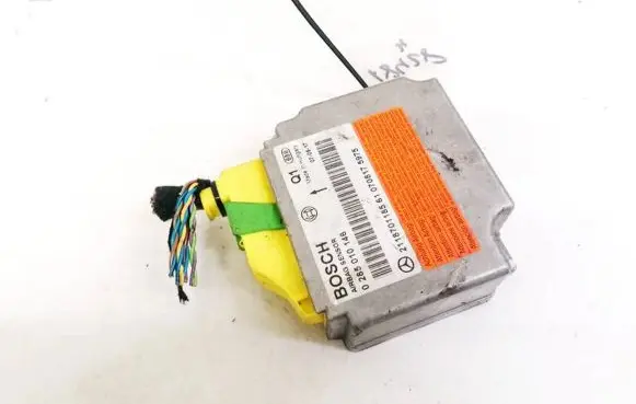 Mercedes-Benz CLS C219 Airbag control unit/module 2118701185 0285010146