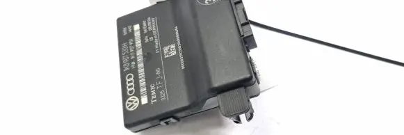 Volkswagen Touran I Gateway control module 1K0907530HGATEWAY