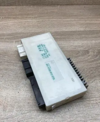 BMW 5 E39 Comfort/convenience module 8381963 60837710