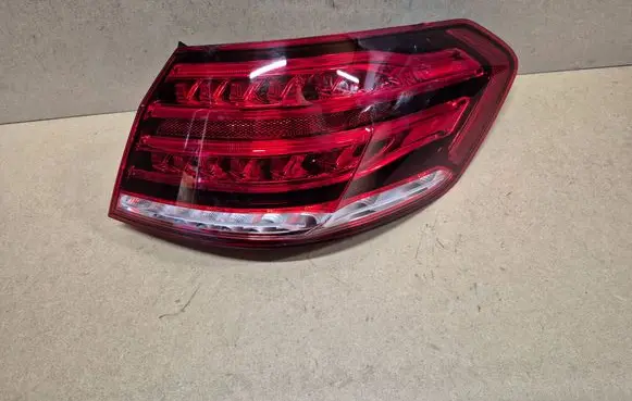 Mercedes-Benz E W212 Rear/tail lights A2129060803