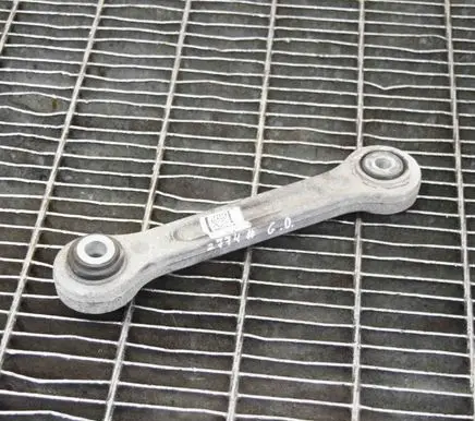 Maserati Ghibli Rear upper control arm/wishbone 670006273