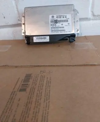 Audi A8 S8 D2 4D Gearbox control unit/module 4D0927156BN 6058004031 0260002654