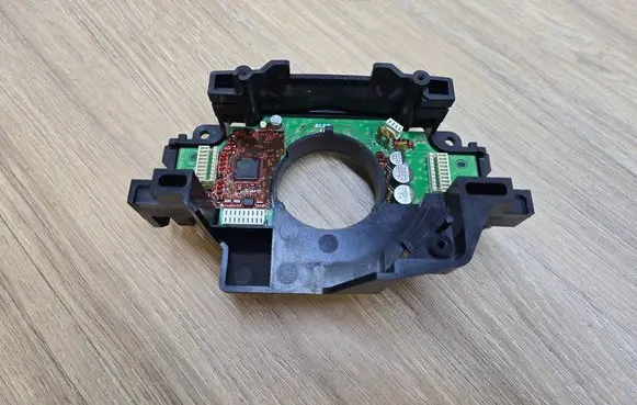 Volvo XC90 Steering angle sensor 30710945