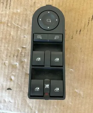 Opel Zafira B Electric window control switch 13228699 5011 1828