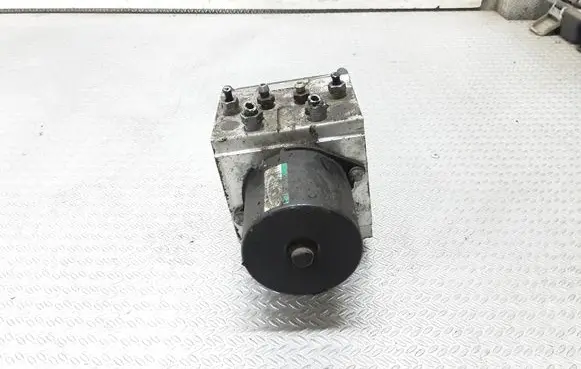 Peugeot 407 ABS Pump 15054001