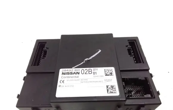 Nissan Qashqai Comfort/convenience module 284B2BR02B 5WK50366