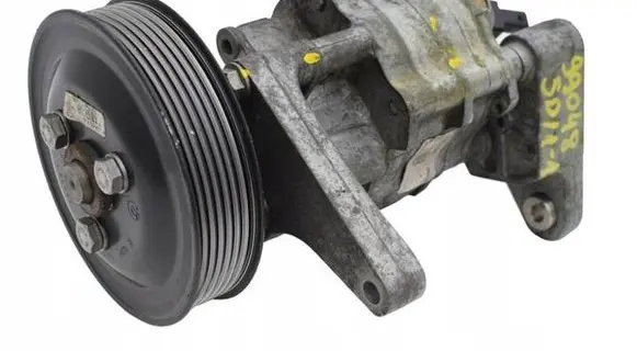 BMW 7 F01 F02 F03 F04 Power steering pump 679649102 LH2115343
