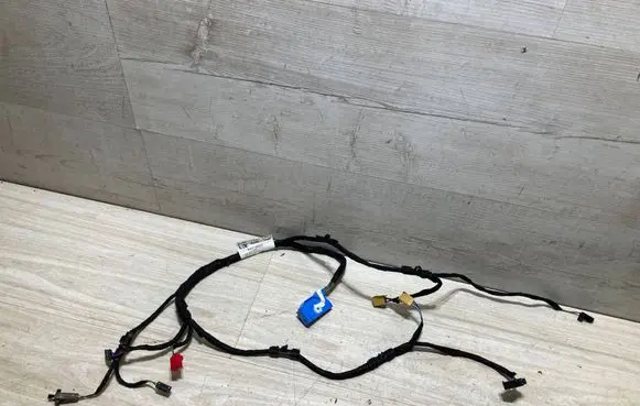 Audi Q3 F3 Front door wiring loom/harness boot 83A971035CS