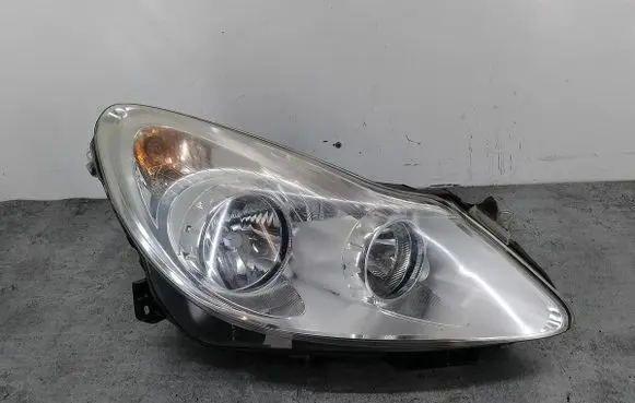 Opel Corsa D Headlight/headlamp 13186382
