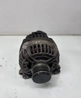 Volkswagen Touran I Generator/alternator 06F903023F