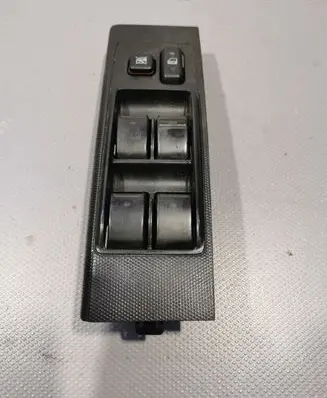 Toyota Corolla Verso AR10 Electric window control switch
