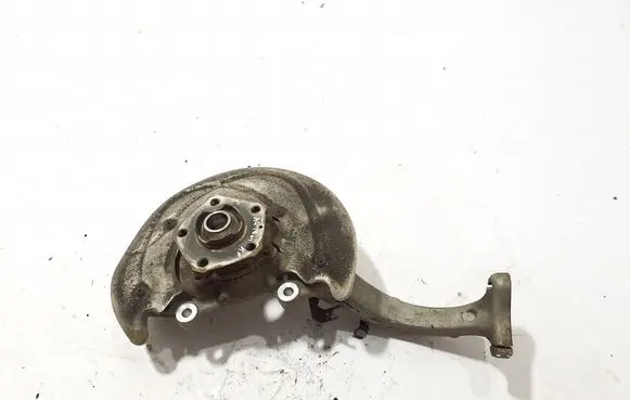 Front wheel hub