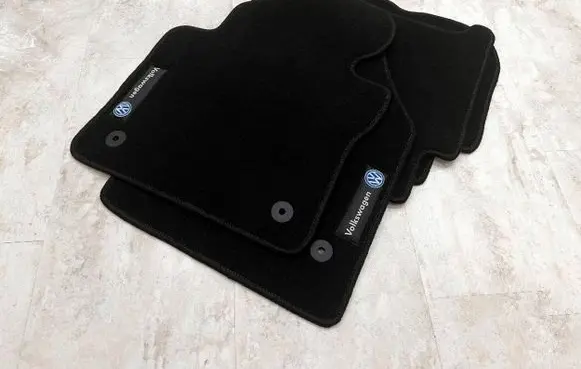 Volkswagen Tiguan Car floor mat set 