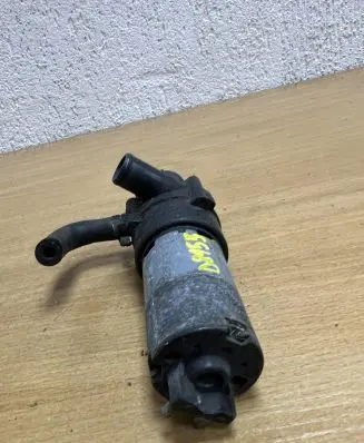 Mercedes-Benz C W203 Seat adjustment motor D8155