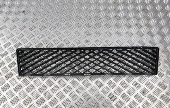 Mercedes-Benz GLK (X204) Front bumper lower grill 2048851723 A2048851723