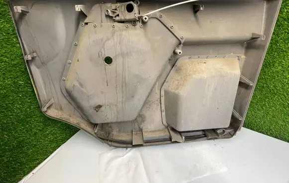 Volkswagen II LT Front door card panel trim 2D0867011A 2D0867011 175984