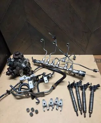 Honda CR-V Fuel injection system set 16610R3LG01 0445214269 16450R3LG01