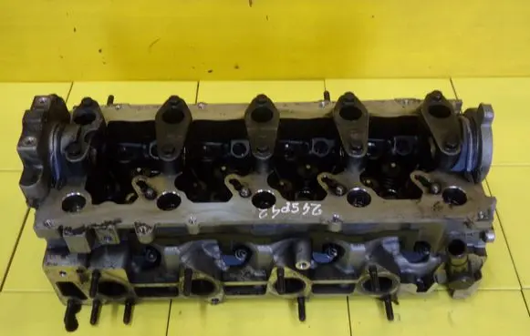 Hyundai Santa Fe Engine head E4422L D4EB